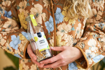 Pineut: Cocktail Fles Dutch Limoncello DIY