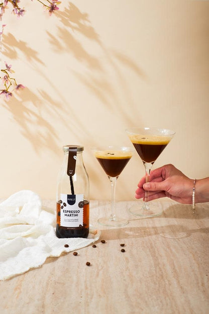 Pineut: Cocktail fles Espresso Martini DIY