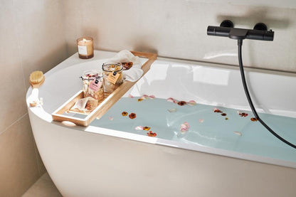 Pineut: Badthee - rozen en hibiscus