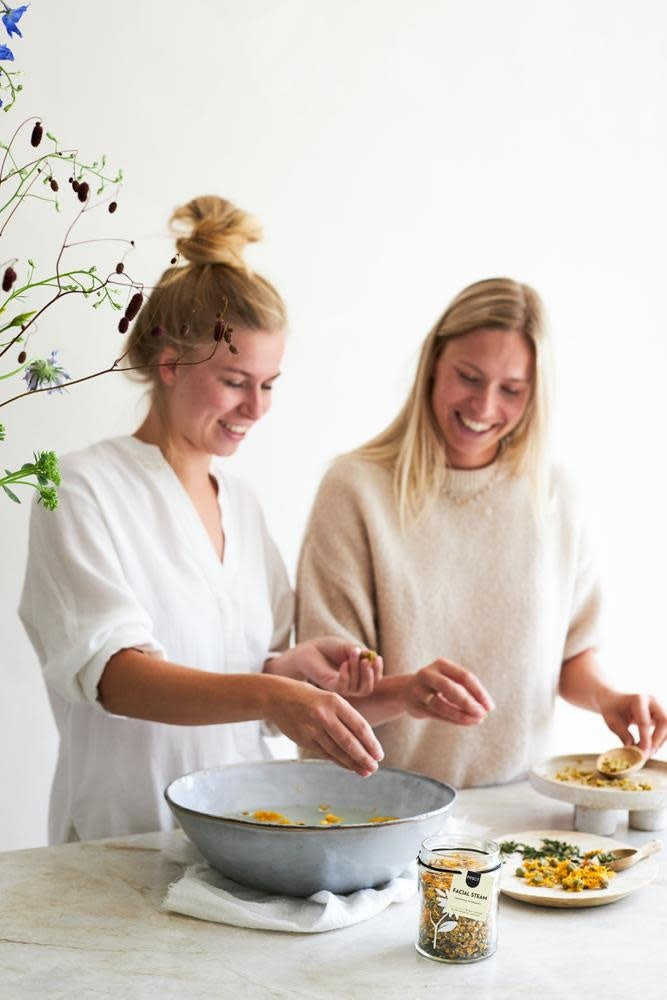 Pineut: facial steam - kamille en pepermunt
