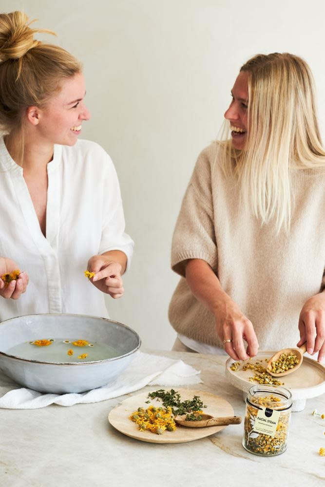 Pineut: facial steam - kamille en pepermunt