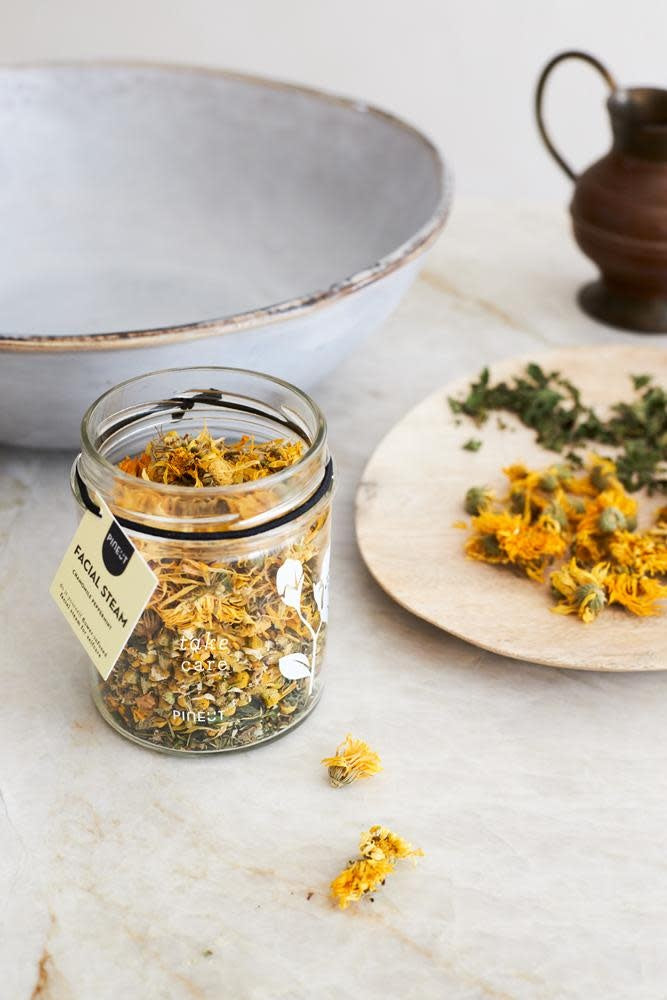 Pineut: facial steam - kamille en pepermunt
