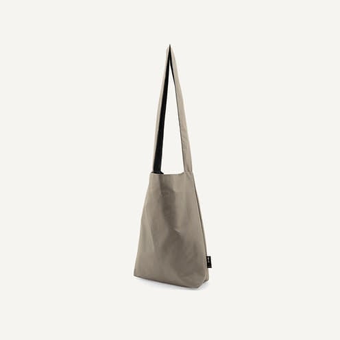 tinne + mia cross Feel good bag - Paloma | tomorrow comes today