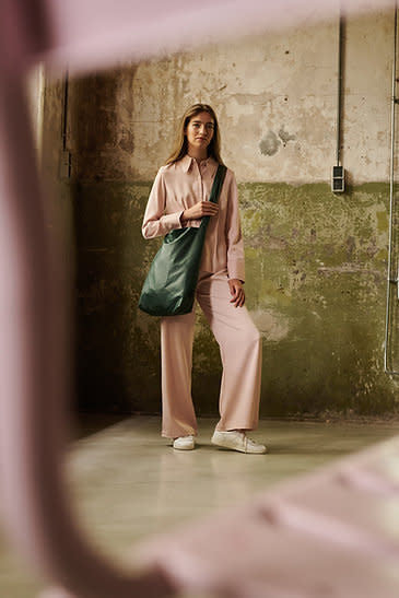 tinne + mia cross: Feel good bag - jungle green | ca va!
