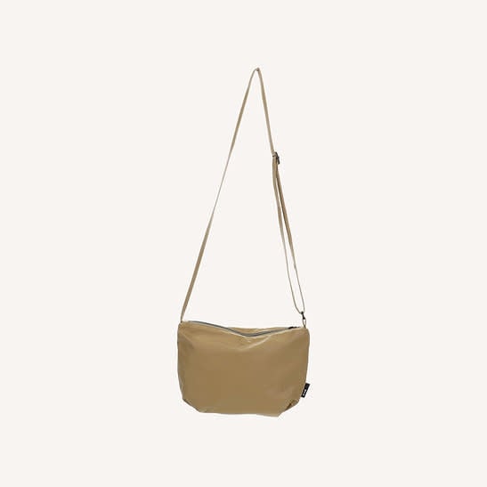 tinne + mia cross body bag - prairie sand | you