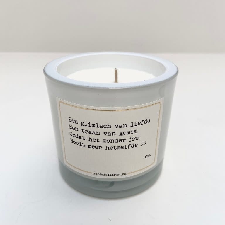 Papierpleziertjes: geurkaars Glimlach