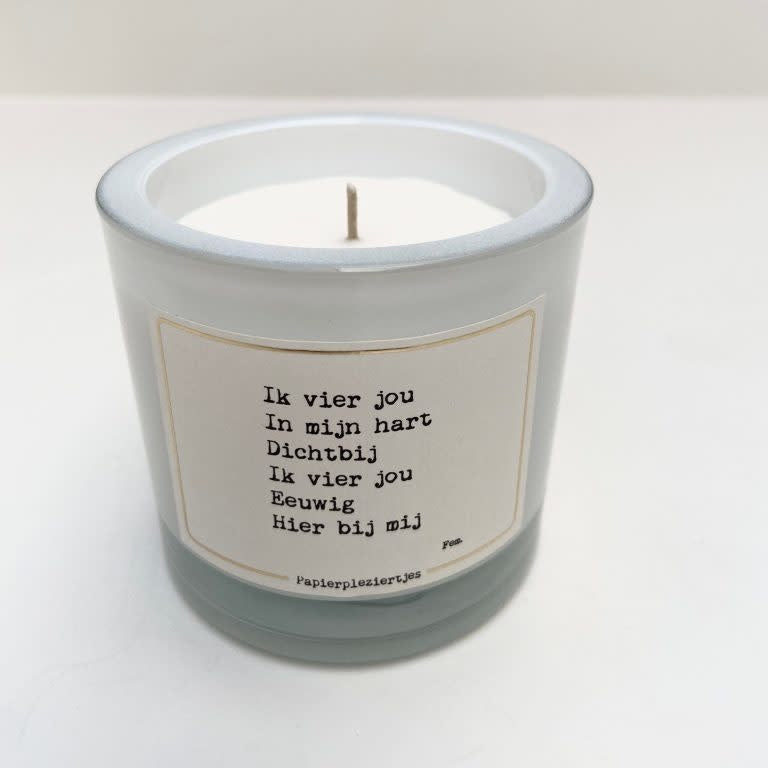 Papierpleziertjes: geurkaars Ik vier jou