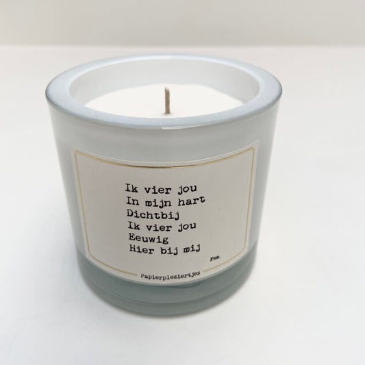 Papierpleziertjes: geurkaars Ik vier jou