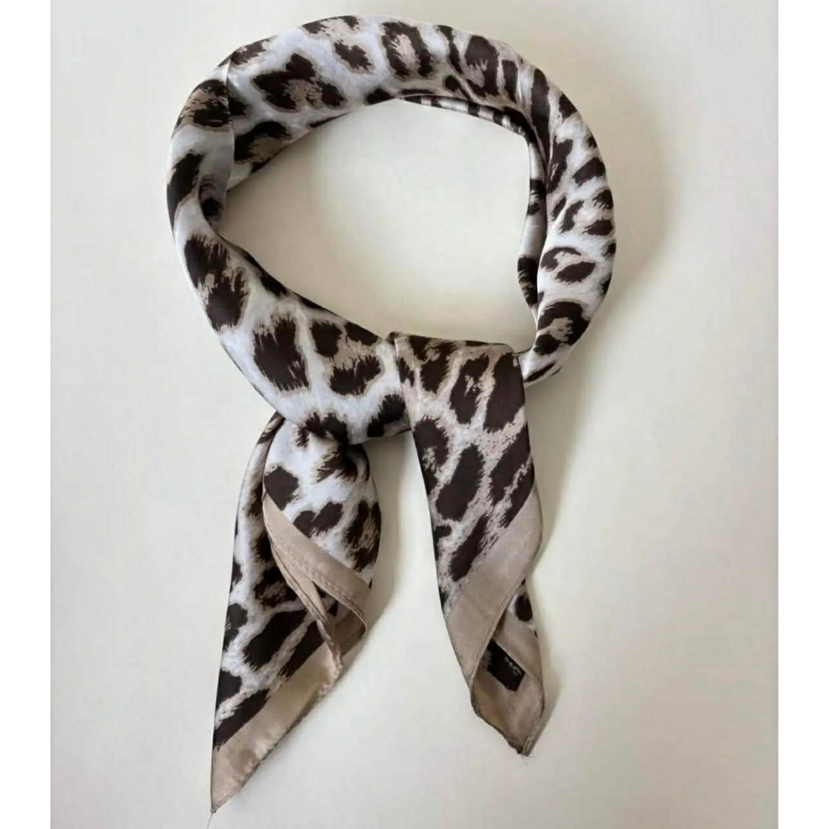 Wauw: mini sjaaltje met print - 05