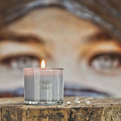 My flame: GEURKAARS MET WENS-ARMBAND - POWERVROUW - AMBER'S SECRET