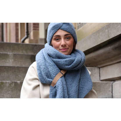 I'm dutch: haarband - salzburger - jeans