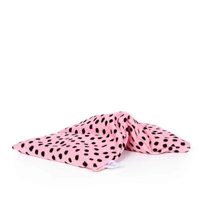 Jannekes warmtesjaal Stippen roze | biologisch lijnzaad | oogkussen 25×13 cm
