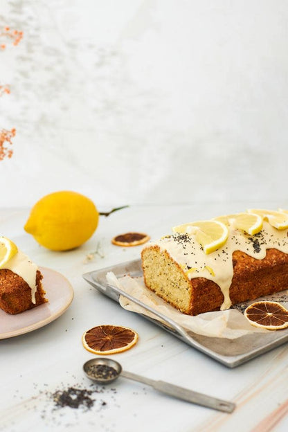 Pineut: cake Pot Lemon Poppy Cake