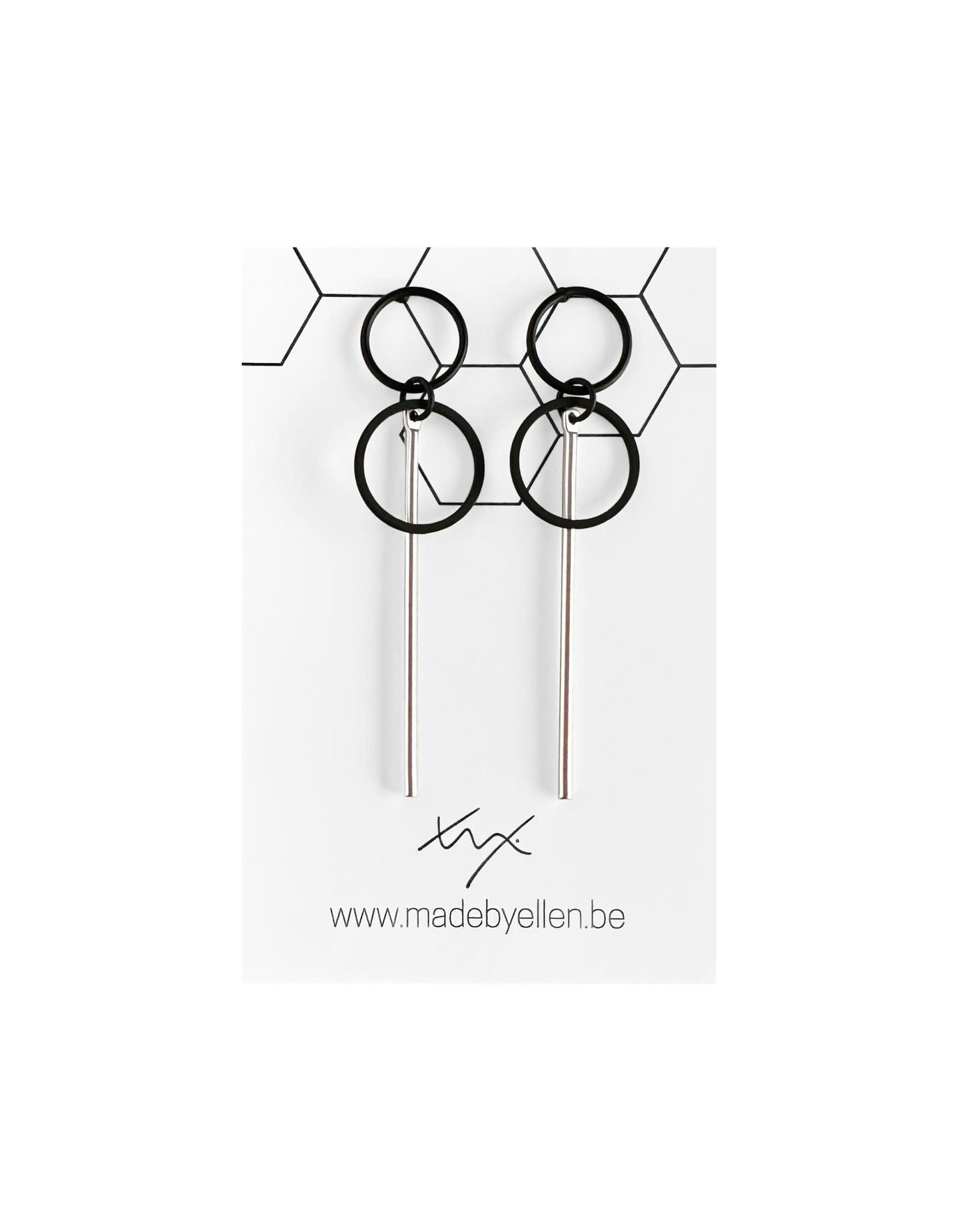 Made by Ellen: oorbellen -  zwart en zilver