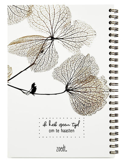 zoedt: Planner things to do met gedroogde bladeren in A5 formaat