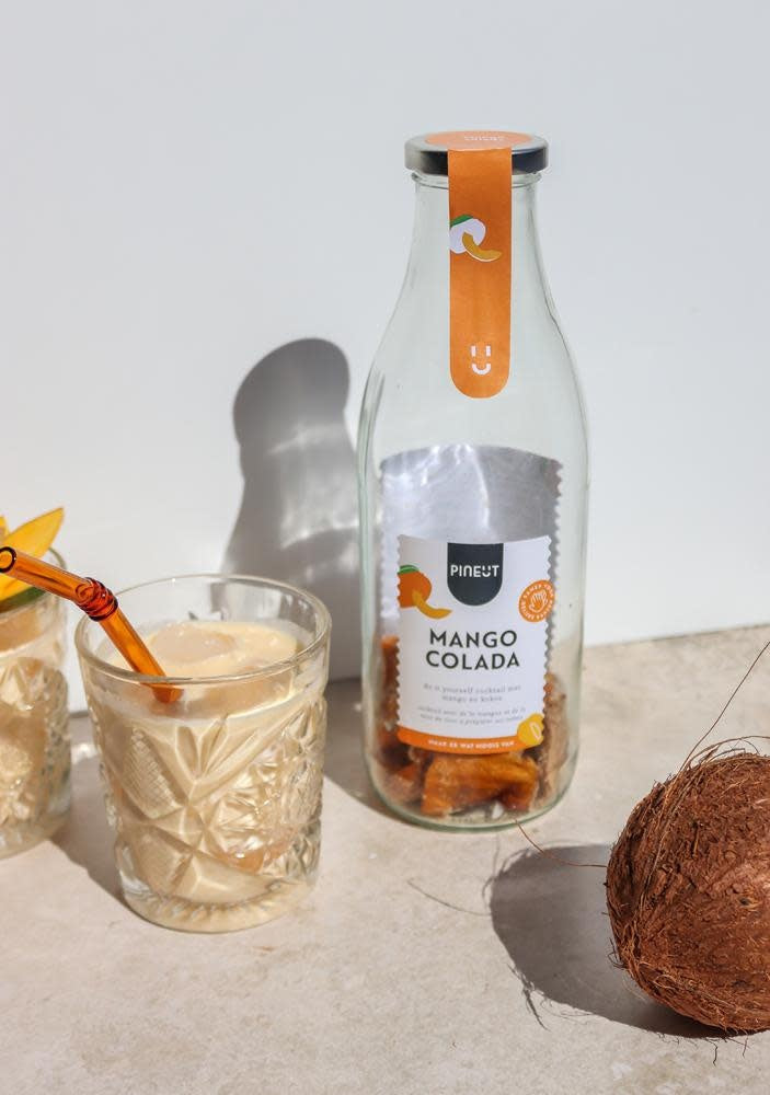 Pineut: Mango Colada
